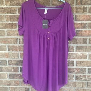 Solid purple short sleeved blouse NWT by AMCLOS size 2xl